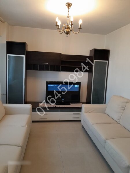 Unirii, Bd. Mircea Voda, la 5 min. metrou Timpuri Noi, 1.5 km Piata Unirii.